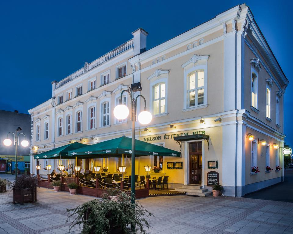 Nelson Hotel Hajdúszoboszló Екстериор снимка